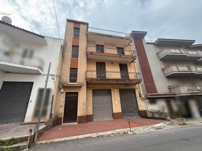 Casa con 6 locali in vendita in Via Tirella, Modica Bassa, Modica
