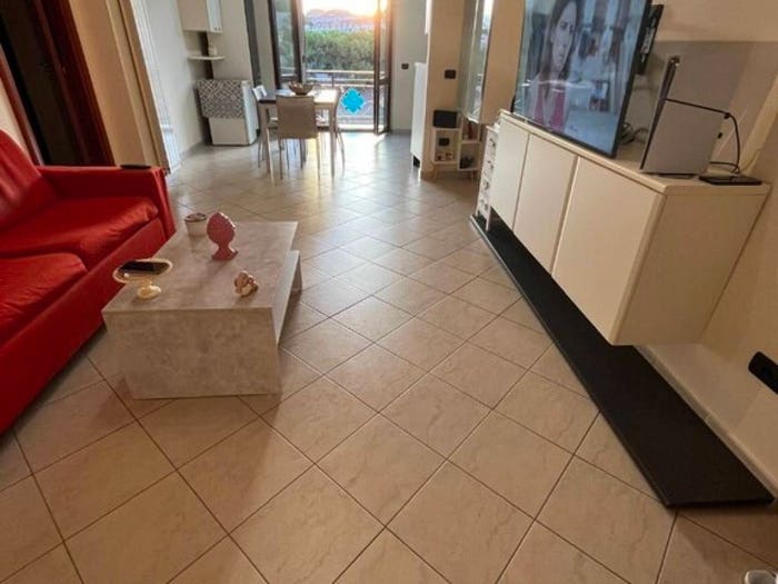 Appartamento quadrilocale in vendita in Viale Crotone, Catanzaro Lido, Catanzaro