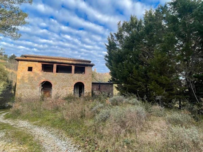 Casa con 6 locali in vendita in Podere Sarageto, Montalcino