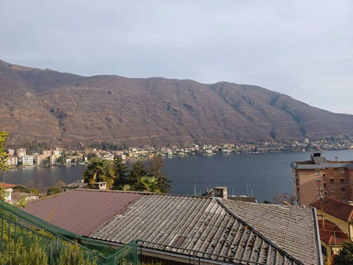 Appartamento trilocale in vendita in Via Luigi Comoli, Centro, Omegna