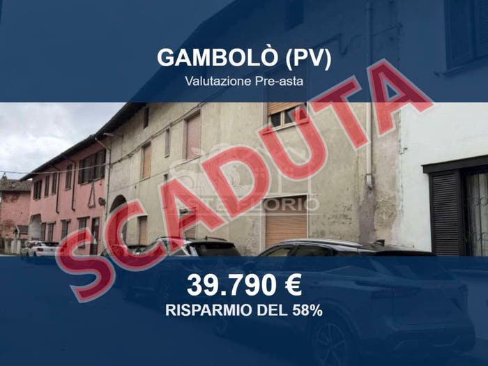 Casa con 6 locali in vendita in Via Gruvala, Centro, Gambolò