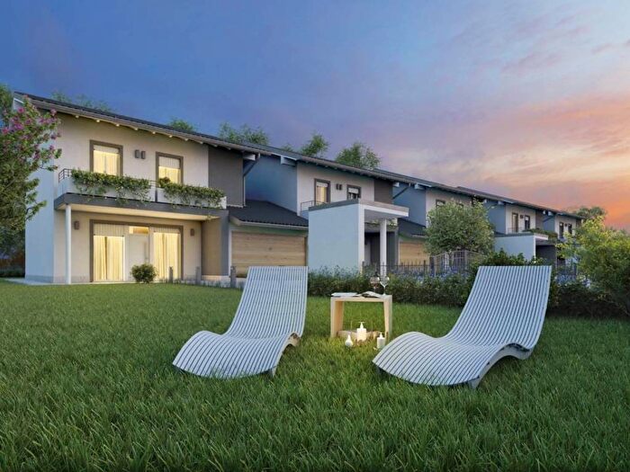 Casa con 6 locali in vendita in Contrada Campiglione, Fermo