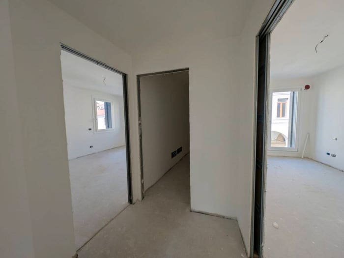 Appartamento trilocale in vendita in Via Campagnola, Savonarola Ponte Molino, Padova