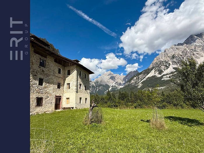 Casa con 6 locali in vendita in Via Olivo Sala, Villanova, Borca di Cadore
