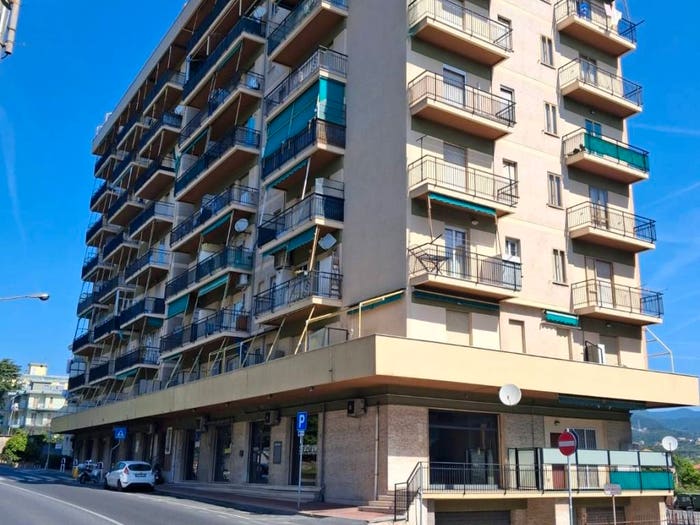 Appartamento bilocale in vendita in Via Michelangelo, Borghetto Santo Spirito