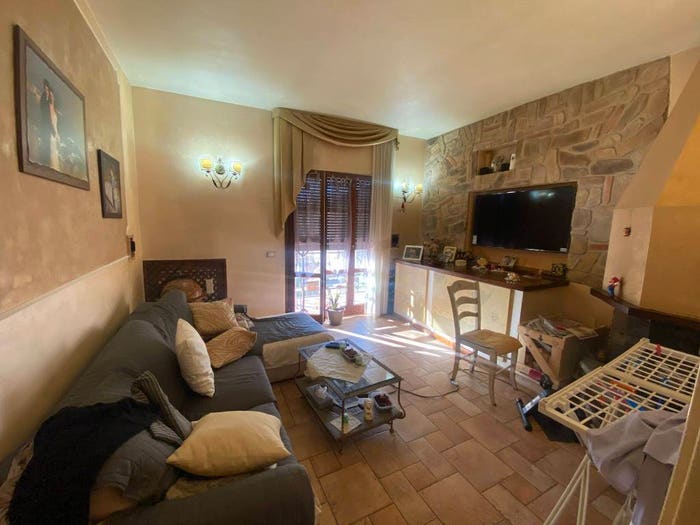 Appartamento quadrilocale in vendita in Località Indicatore Zona E, Indicatore, Arezzo