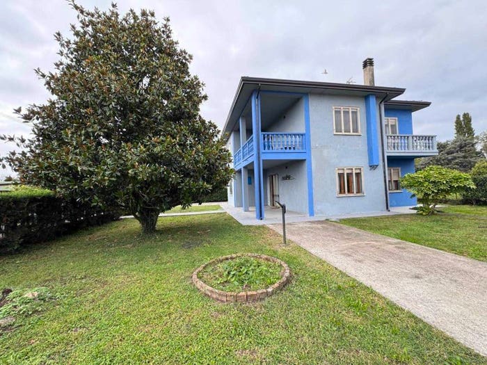 Casa con 6 locali in vendita in Prà, Este