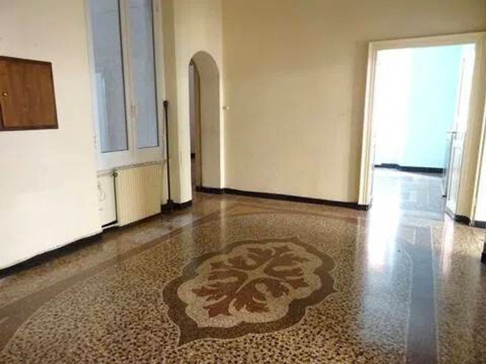 Appartamento con 6 locali in vendita in Nino Bixio, Carignano, Genova