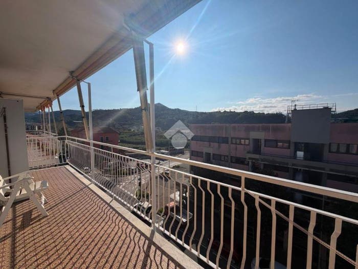 Appartamento quadrilocale in vendita in Via Sara, Centro, Sestri Levante