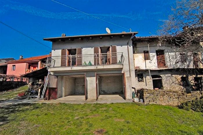 Casa con 5 locali in vendita in Marsaglia
