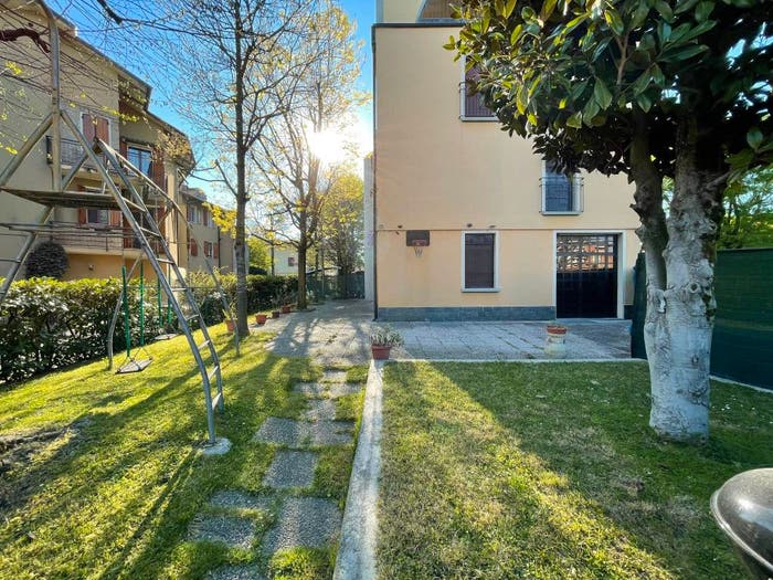 Appartamento con 5 locali in vendita in Via Vigna Verde, Ganaceto Lesignana, Modena