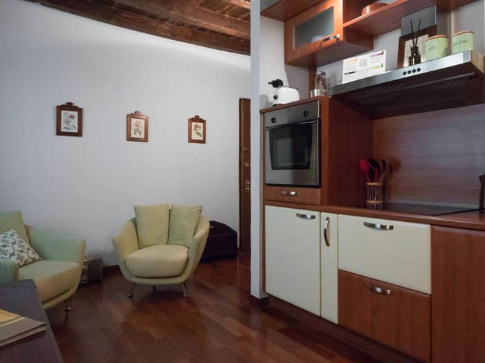 Appartamento bilocale in affitto in Corso Genova, Milano