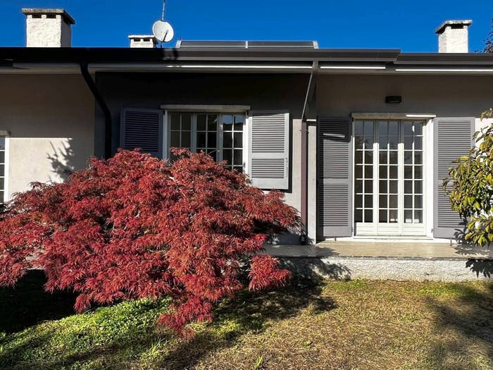 Casa con 5 locali in vendita in Piazza Giacomo Matteotti, Centro, Castel Goffredo
