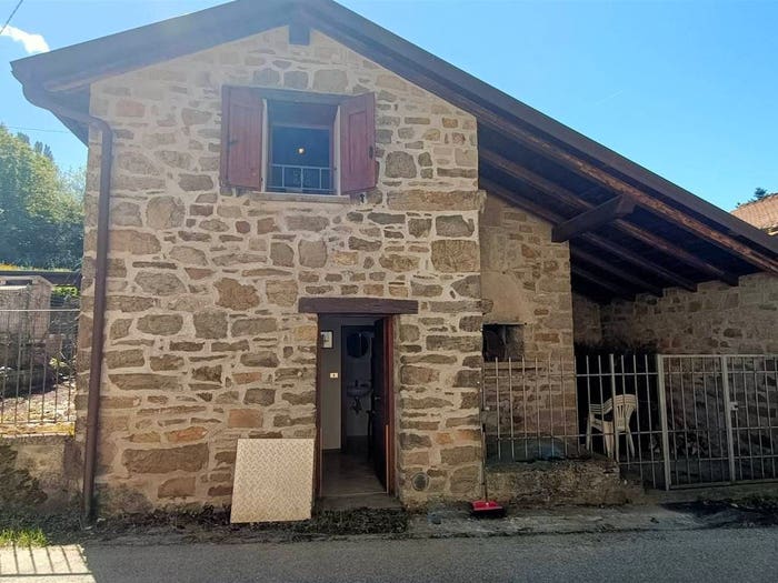 Casa quadrilocale in vendita in Cà Santoni, San Benedetto Val di Sambro