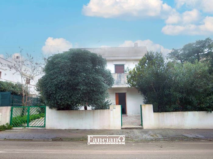 Casa quadrilocale in vendita in Via Lissandri, Centro, Nardò