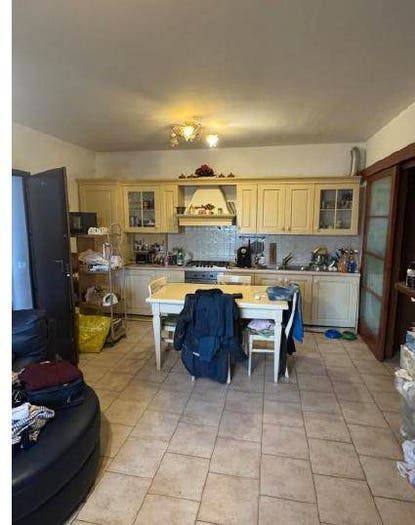 Appartamento trilocale in vendita in Mora e Gibin, Centro, Borgomanero