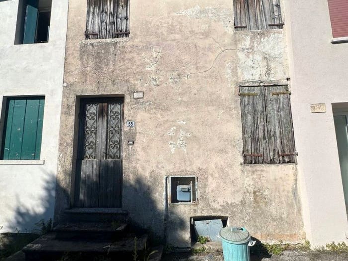 Casa in vendita in Piazza de Fabris, Nove
