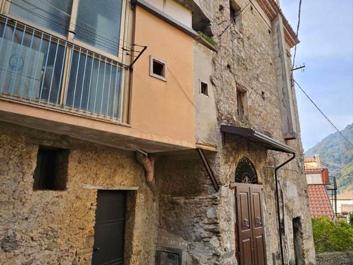 Appartamento trilocale in vendita in Via Fusco, Cardile, Gioi