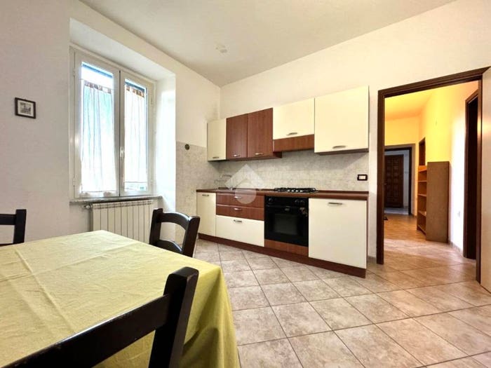 Appartamento trilocale in vendita in Via Dalmazia, Centro, Nuoro