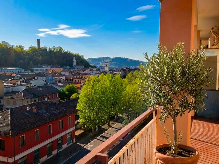 Casa quadrilocale in vendita in Via Aprile, Centro, Arquata Scrivia