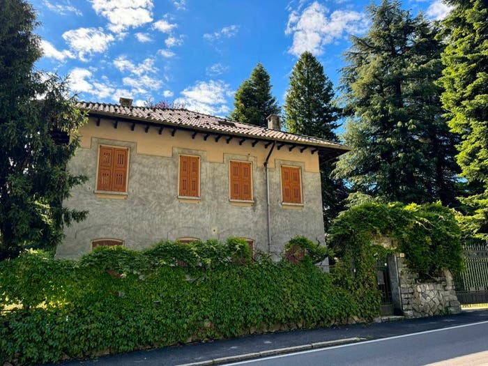 Appartamento trilocale in vendita in VIA ADUA, Magreglio