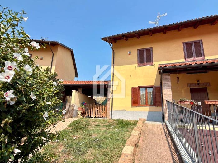 Casa con 5 locali in vendita in Via Fassino, Centro, San Sebastiano da Po