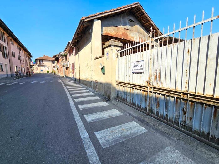 Casa quadrilocale in vendita in Via Vittorio Alfieri, Centro, Castagnole Piemonte