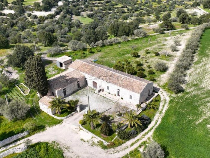 Casa con 6 locali in vendita in favarotta cozze rose, Campanella Gianforma, Modica