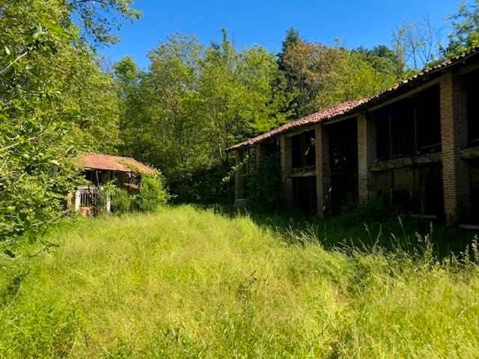 Casa con 6 locali in vendita in Fino Mornasco