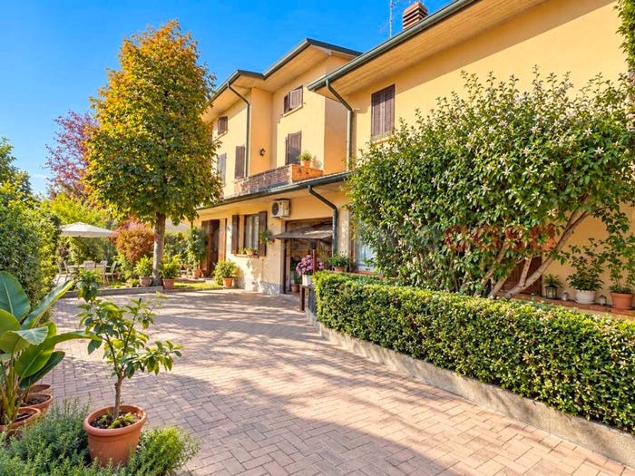 Casa con 6 locali in vendita in Via Botte, Centro, Casalgrande