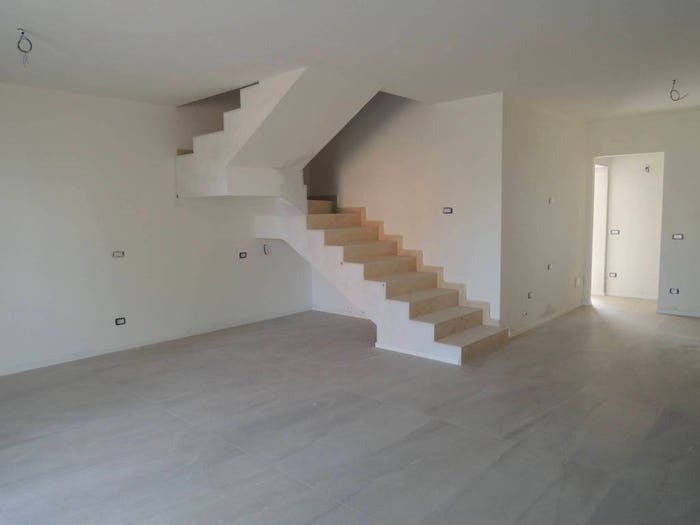 Appartamento trilocale in vendita in Via Vittorio Veneto, Centro, San Cesario sul Panaro
