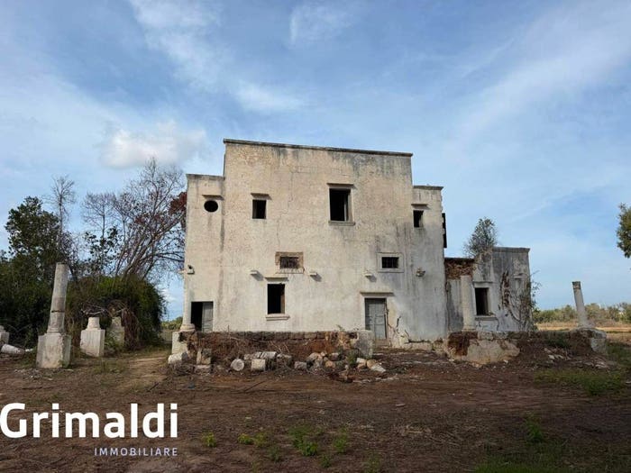 Casa con 6 locali in vendita in Strada Vicinale BonAmì, Matino