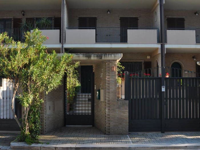 Appartamento con 5 locali in vendita in Via Mario Tizzano, Tribunale Carmine Nuovo, Foggia