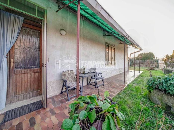 Casa trilocale in vendita in Via Lavaredo, Fagnano Olona