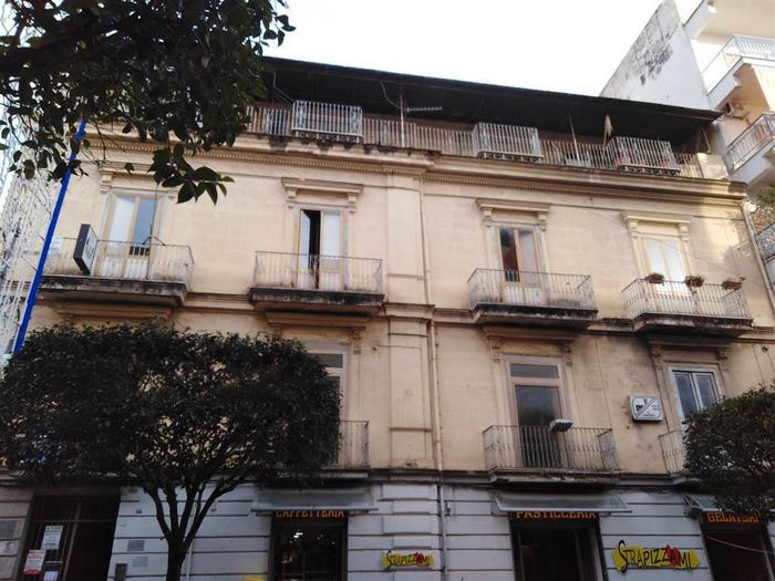 Appartamento trilocale in vendita in Corso I Ottobre, Centro, Maddaloni