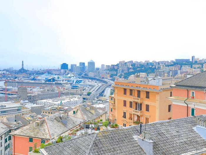 Appartamento con 6 locali in vendita in Via Kassala, Principe, Genova