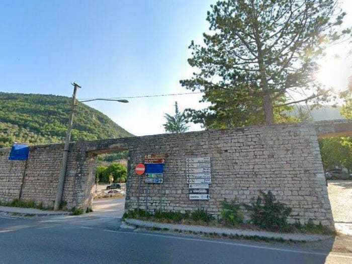 Appartamento trilocale in vendita in Localita' Poggio Capanne snc Gubbio PG, Centro, Gubbio