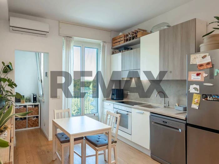 Appartamento bilocale in vendita in Viale Caterina Da Forlì, Gambara, Milano