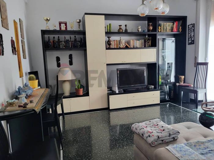 Appartamento con 5 locali in vendita in Molassana, Genova
