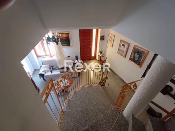 Casa con 6 locali in vendita in Vico Cagliari, Gavoi