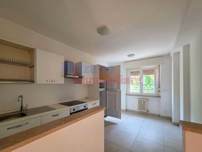 Appartamento trilocale in vendita in Via Rencio, Rencio, Bolzano