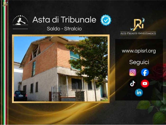 Appartamento quadrilocale in vendita in Via Fosco Occhibelli, Centro, Monsummano Terme