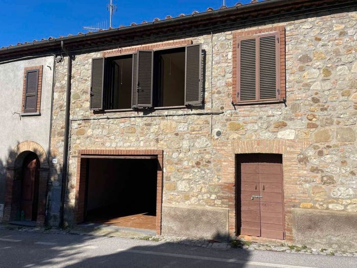 Casa quadrilocale in vendita in Via Colle, Santa Maria, Monteleone d'Orvieto