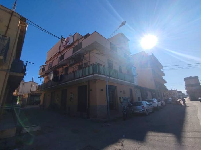 Appartamento bilocale in vendita in Via Don Blasco, La Farina Stazione, Messina