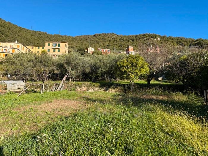 Casa trilocale in vendita in Via Sella, Bavari, Genova