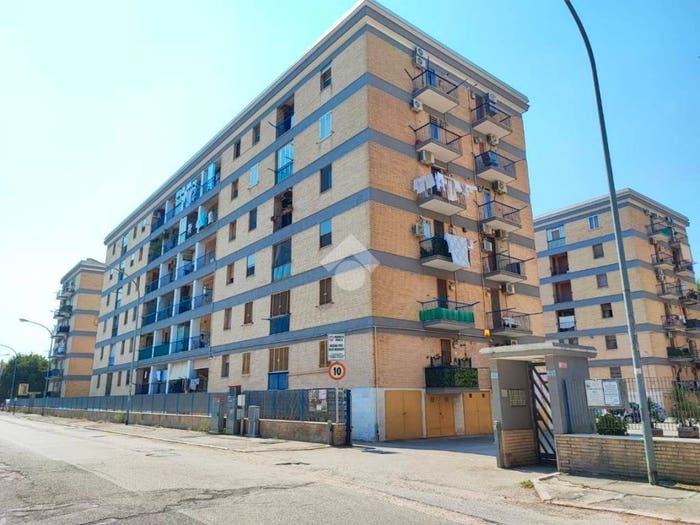 Appartamento quadrilocale in vendita in Via Giuseppe Imperiale, Vigili del Fuoco, Foggia