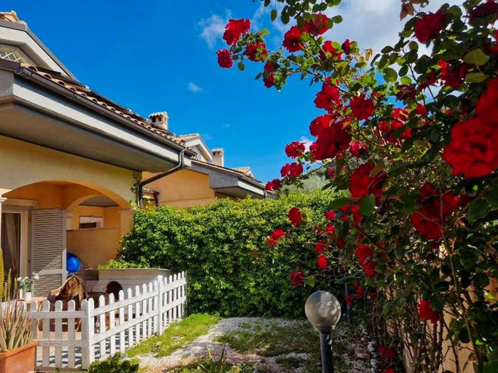 Casa con 5 locali in vendita in via dei Castelli Romani, Squarciarelli Casalaccio Pratone, Grottaferrata