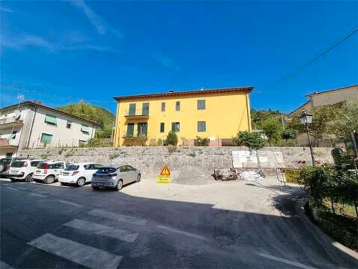 Appartamento con 5 locali in vendita in Via Roma No Number, Centro, Fosciandora