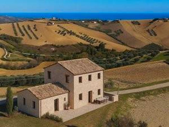 Casa con 6 locali in vendita in Contrada Reille, Atri