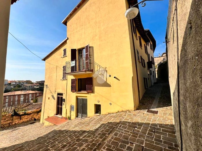 Appartamento bilocale in vendita in VIA SAN BENEDETTO, Centro, Gualdo Tadino